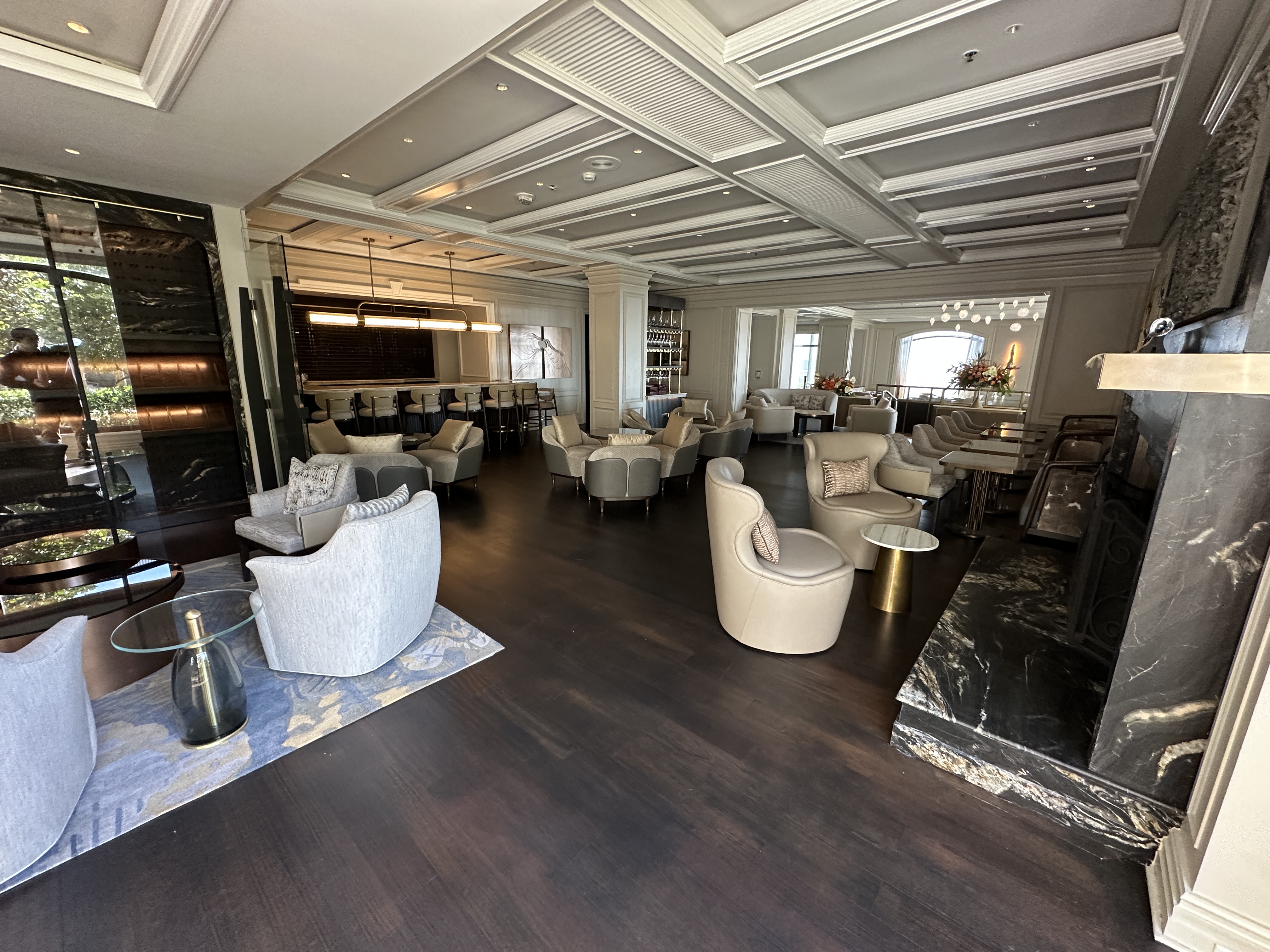 Luxury hospitality FF&E project management